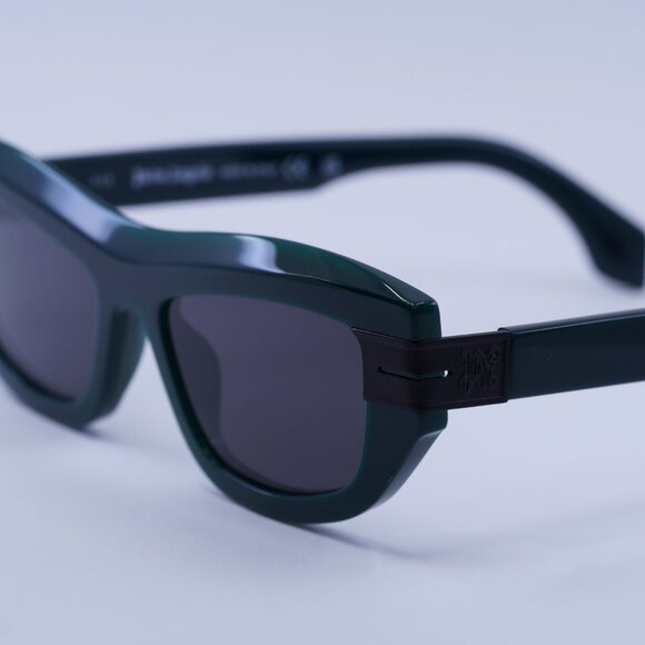 Palm Angels PERI10E CLAIRE 5507 Sunglasses Green Cat Eye Frame, Dark Grey Lenses - Picture 2 of 9